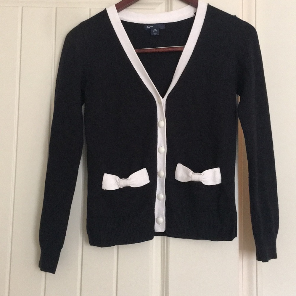 Black and White Bow Pocket Cardigan